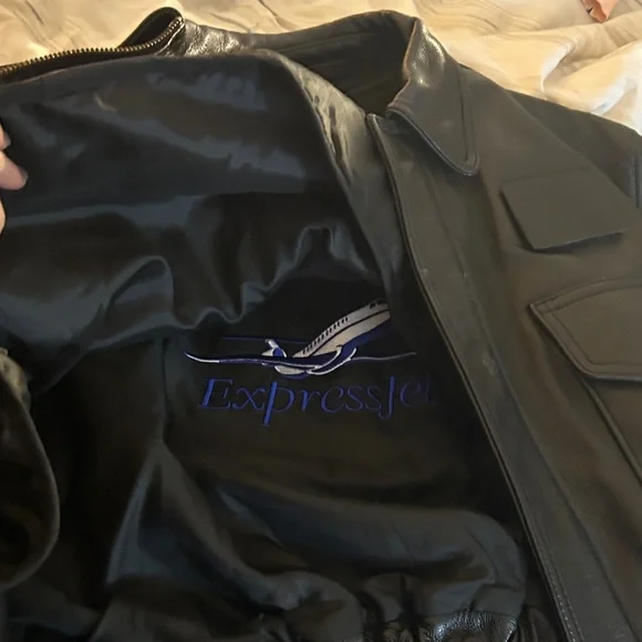 Chaps Black Leather Bomber Jacket - Picture 9 of 17